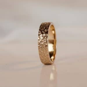 kuiltjes ring goud trouwring