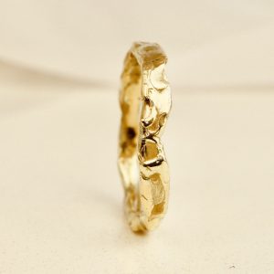 unieke gouden ring pas