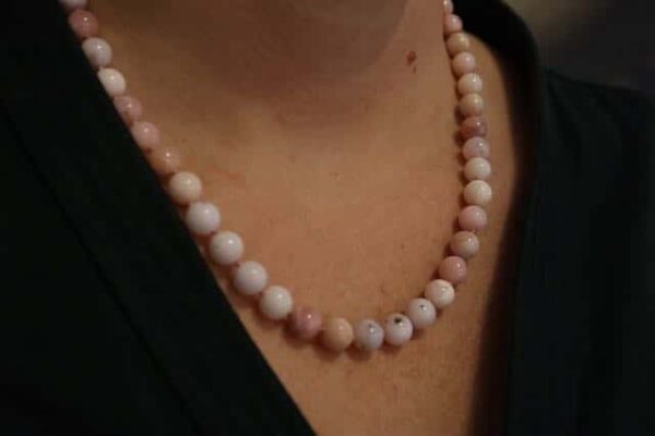 ketting roze opaal gouden sluiting
