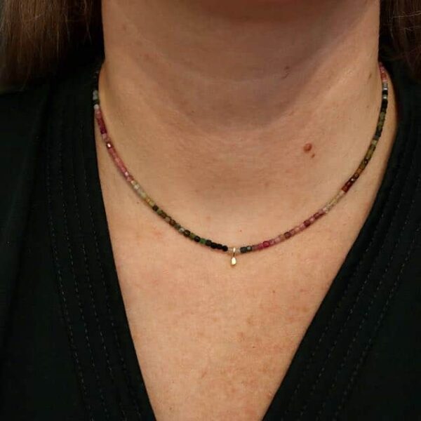 toermalijn kleuren goud collier