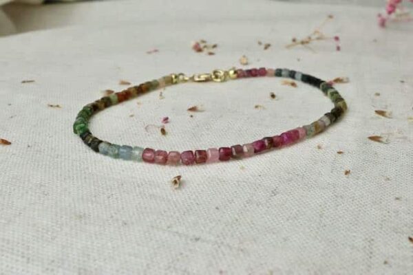 armbandje regenboog goud