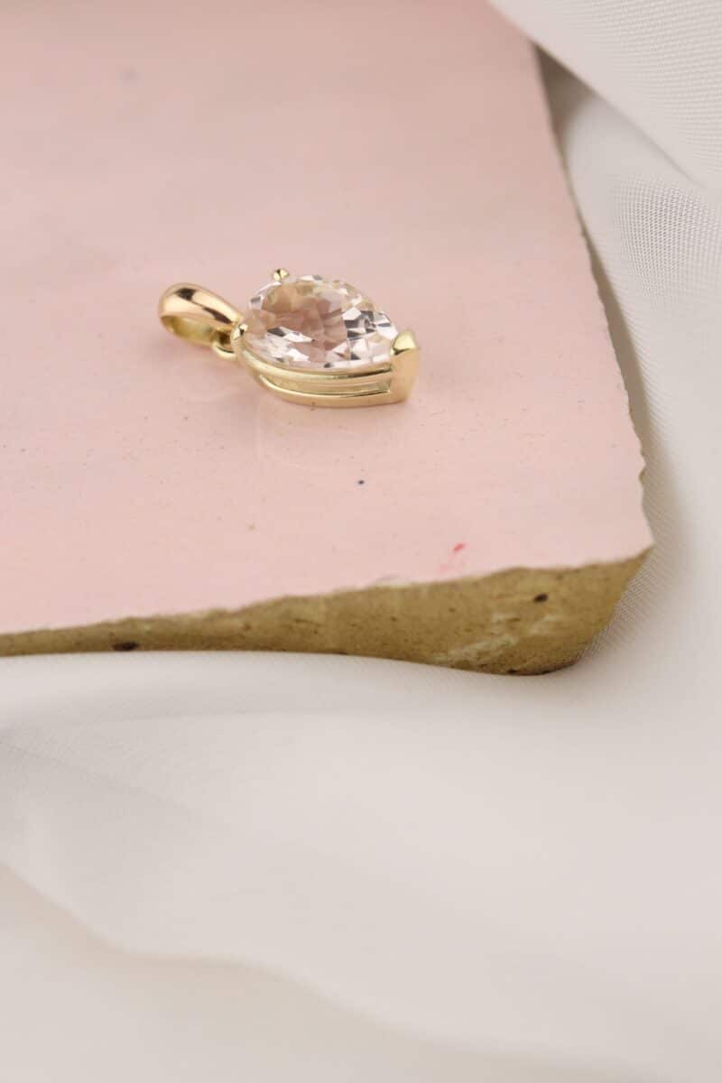morganiet in gouden hanger