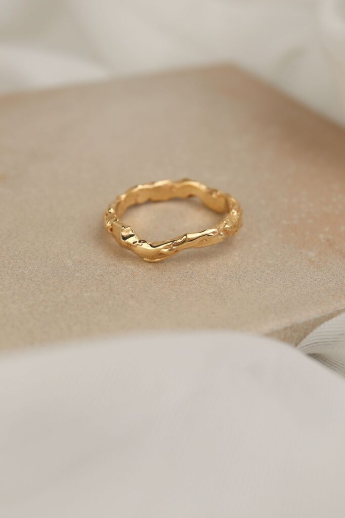 Organische 18 karaats gouden ring