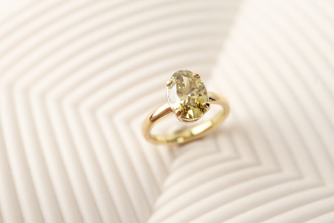 verlovingsring ovale diamant goudsmid eindhoven