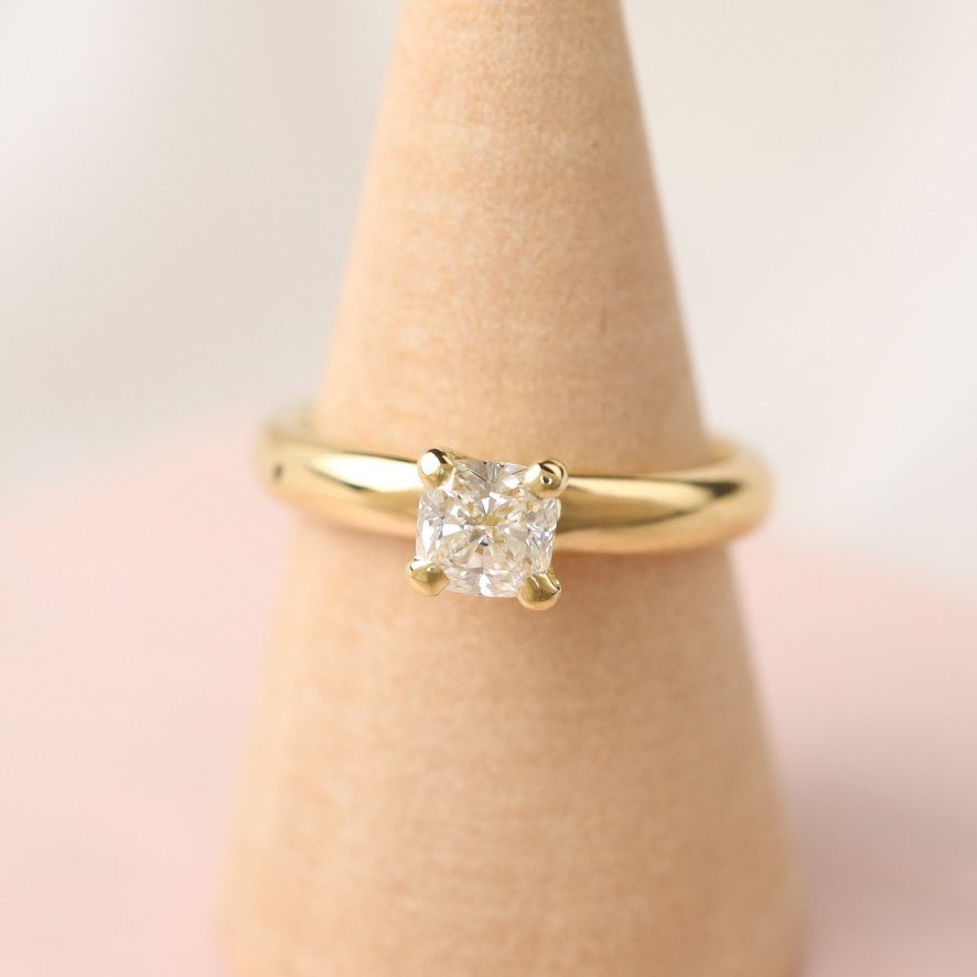 ring met diamant geboorte