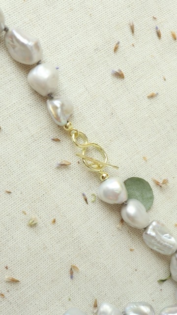 Collier grijze keshi parels met gouden sluiting - Afbeelding 2