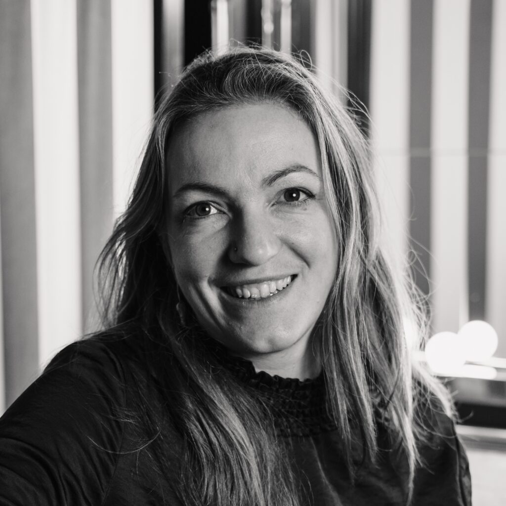Leonie eigenaresse Atelier Aroha portret